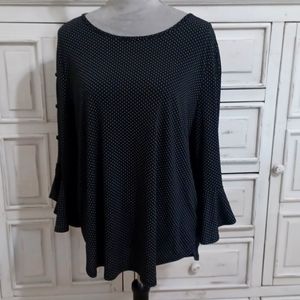 1X Green Envelope black & white polka dot top